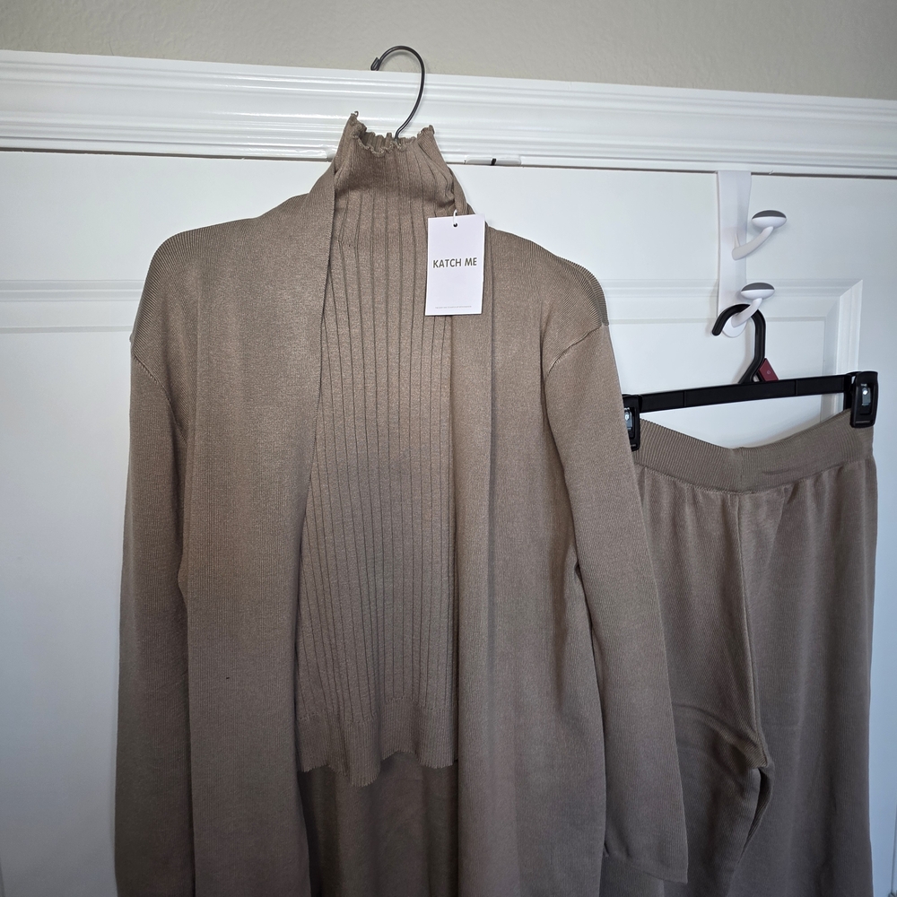 Women’s Taupe Knit Cardigan Set - Sweater, Top & Pants - Picture 4 of 11